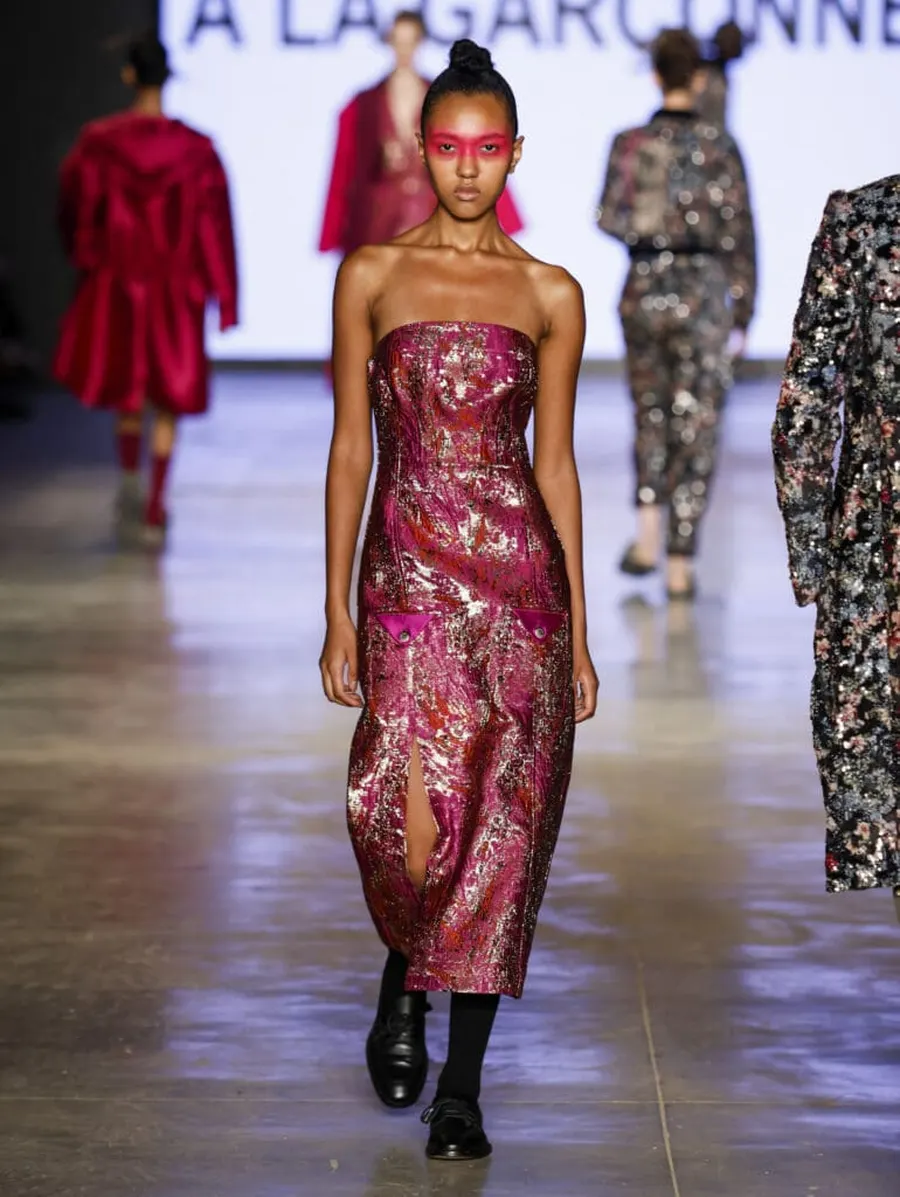 Look 55: vestido