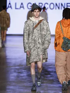 Look 12: parka, shorts