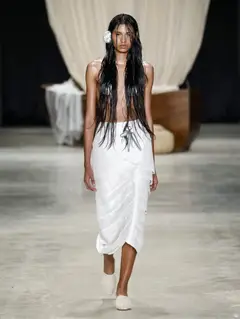 Look 35: saia
