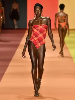 Look 12: maiô