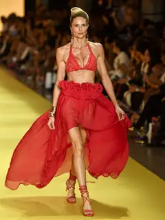 Look 14: top, saia