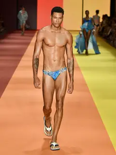 Look 34: sunga