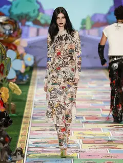 Look 31: vestido, saia, calça