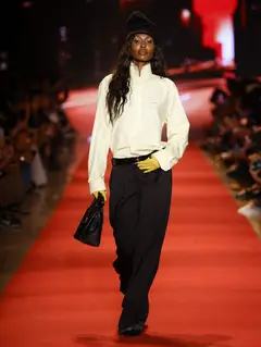 Look 6: camisa, calça