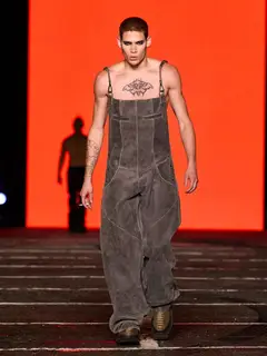 Look 47: macacão
