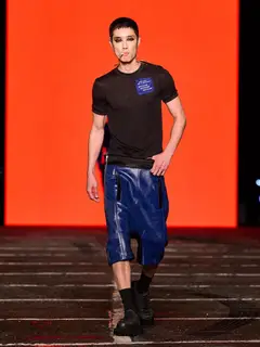 Look 55: camiseta, bermuda