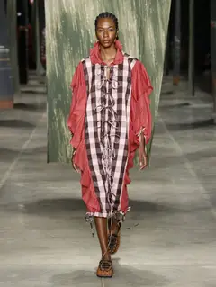 Look 4: vestido, casaco