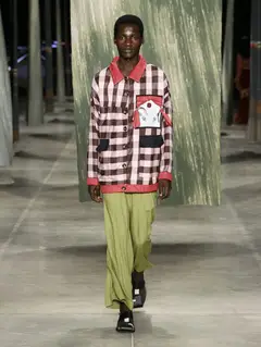 Look 5: jaqueta, calça