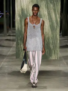 Look 15: regata, calça