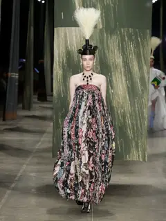 Look 29: vestido