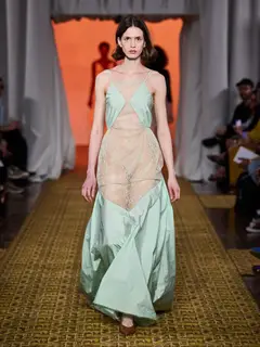 Look 9: vestido