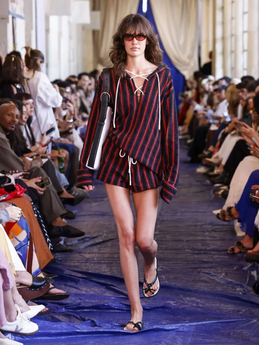 Look 19: bata, shorts