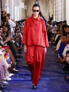 Look 14: camisa, calça