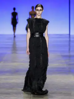 Look 38: vestido longo