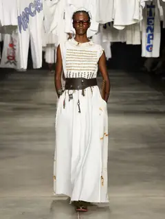 Look 10: vestido longo